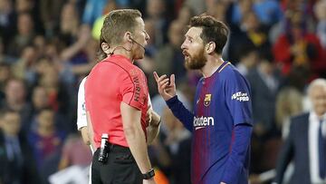 Messi, al ¨¢rbitro: "Te cagas, te cagas y les est¨¢s regalando cosas"
