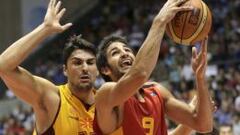 V¨ªctor Claver se asoma en el gran partido de Marc Gasol