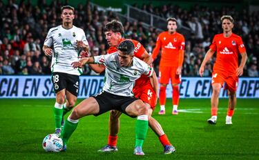 Aprobados y suspensos del Racing contra el Sanse: Canales y los centrales, TOP