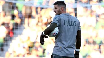 Casilla, en un partido con el Leeds.