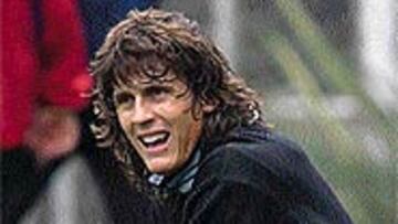 <B>DOLIDO CON SU EX CLUB</B>. El portero no triunfó en Can Barça.