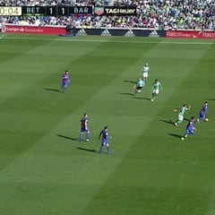 Escándalo Messi: el pase con el que rompió toda una defensa