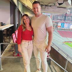 ¿Quién es Kealia Ohai, la esposa de J.J. Watt, jugador de los Arizona Cardinals?