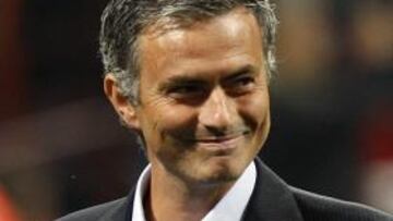 <strong>NEGATIVA.</strong> Mourinho afirmó que no entrenará al Real Madrid la próxima temporada.