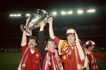 El Liverpool disfrutó de ocho años en la élite mundial, entre 1977 y 1985. En el centro de su plantilla de 1983-84 estaban tres escoceses: el defensor central Alan Hansen, el prolífico atacante Kenny Dalglish y el capitán del centro del campo, Graeme Souness.