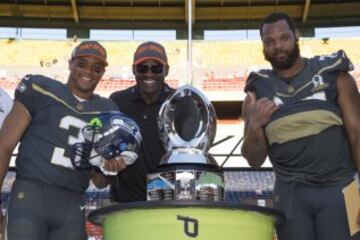 Los premios de la Pro Bowl fueron para el equipo de Irvin. Russell Wilson fue nombrado MVP ofensivo y Michael Bennett MVP defensivo.