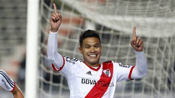 Teófilo sigue demostrando su simpatía por River Plate