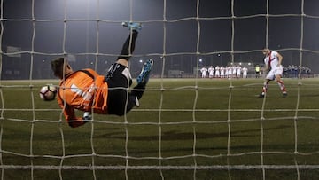 Barnechea accede por penales a los cuartos de la Copa Chile