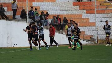 El equipo dirigido por Ameli logr&oacute; una contundente goleada ante Cienciano para instalarse en lo m&aacute;s alto de la tabla, al menos de manera provisional.