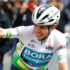 Sergio Higuita rompe récord en ascenso al Alto de las Palmas