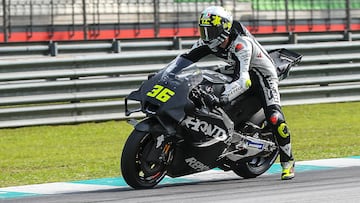 Sepang (Malaysia), 07/02/2024.- Spanish MotoGP rider Joan Mir of Repsol Honda Team in action during Sepang MotoGP Official Test day 2 at Petronas Sepang International Circuit, Malaysia, 07 February 2024. (Motociclismo, Ciclismo, Malasia) EFE/EPA/FAZRY ISMAIL
