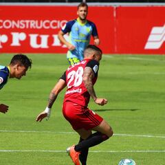 El 1x1 del Almería: David Costas vuelve a las andadas