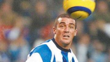 <b>EXPECTACIÓN Y MORBO. </b>Todo el mundo en A Coruña estaba pendiente del regreso de Pandiani, que se retrasa.