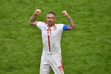 Costa Rica 0-1 Serbia | Aleksandar Kolarov lanzó un libre directo que fue imposible para Keylor Navas.