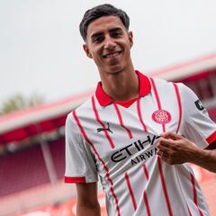 Oficial: Vítor Reis llega cedido por el City