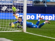 Alfonso Herrero, ante el Almería.