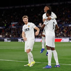 Ramazani y Sadiq parten el derbi