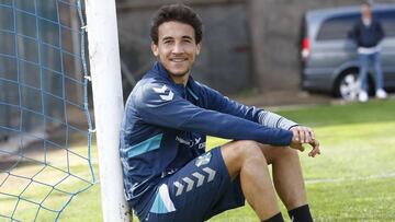 Con su regularidad y calidad, Luis Milla es uno de los pilares del medio campo tinerfeño.