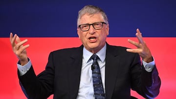 (FILES) In this file photo taken on October 19, 2021 Microsoft founder-turned-philanthropist Bill Gates speaks during the Global Investment Summit at the Science Museum in London. - The fortunes of the world&#039;s ten richest men have doubled since the s