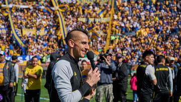 Tigres cierra filas previo a la final con entrenamiento ante más de 20 mil personas