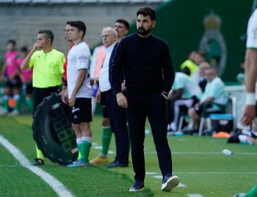 Aprobados y suspensos del Racing ante la Ponferradina: otra vez destacan Íñigo y Pombo
