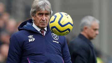 El ex DT del United que acecha a Pellegrini en West Ham