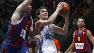 <strong>CUENTA CON ÉL.</strong> Messina cuenta con Sergio Llull para el ambicioso proyecto que ha iniciado en el Real Madrid.