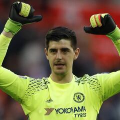 El agente de Courtois: "Me reúno regularmente con el Real Madrid"