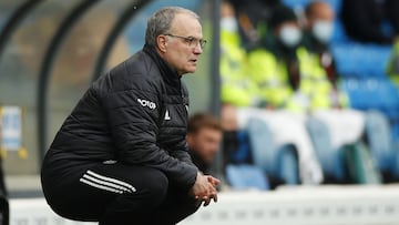 Soccer Football - Premier League - Leeds United v West Bromwich Albion - Elland Road, Leeds, Britain - May 23, 2021  Leeds United manager Marcelo Bielsa Pool via REUTERS/Lynne Cameron EDITORIAL USE ONLY. No use with unauthorized audio, video, data, fixture lists, club/league logos or &#039;live&#039; services. Online in-match use limited to 75 images, no video emulation. No use in betting, games or single club /league/player publications.  Please contact your account representative for further details.