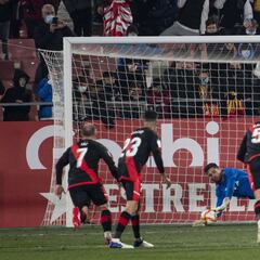 Luca se adueña de la portería