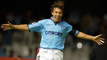 Alexander Mostovoi celebra un gol en Bala&iacute;dos durante su etapa como jugador del Celta.