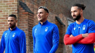 Tras eliminaci車n del PSG, afici車n le recuerda al club a Keylor Navas