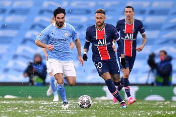 Ilkay Gundogan y Neymar.