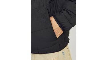 Chollo del día: la chaqueta ligera de Jack & Jones por 25 euros, ahorra un 58%