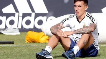 El momento de Renzo Saravia