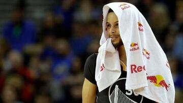 Stephen Curry, durante un partido esta temporada.