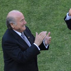 Blatter cree que la FIFA no le dará el Mundial 2026 a Concacaf