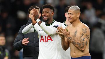 LONDON, ENGLAND - FEBRUARY 19:  Emerson Royal celebrates with Richarlison of Tottenham Hotspur during the Premier League match between Tottenham Hotspur and West Ham United at Tottenham Hotspur Stadium on February 19, 2023 in London, United Kingdom. (Photo by Marc Atkins/Getty Images)