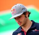 Sainz: "Se ha apagado el coche y he tenido que retirarme"