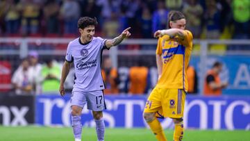 Alejandro Zendejas celebrates his goal 2-0 of America during the 11th round match between America and Tigres UANL as part of the Torneo Clausura 2024 Liga BBVA MX at Azteca Stadium on March 09, 2024 in Mexico City, Mexico.