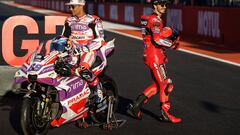 Martín y Bagnaia en la recta del Ricardo Tormo.