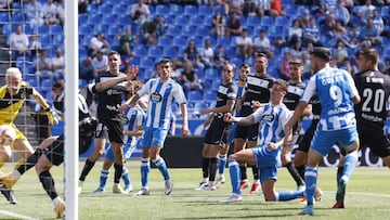 El Deportivo hizo dos tantos a bal&oacute;n parado ante el Tudelano.