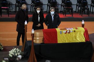 Pista central de la Caja M¨¢gica donde se ha dado el ¨²ltimo adi¨®s a la leyenda del tenis espa?ol.
