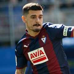 Golpe sobre la mesa de Sergio Álvarez