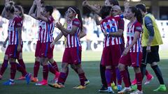 Las chicas del Atl&eacute;tico celebran el empate cosechado en Barcelona. 
