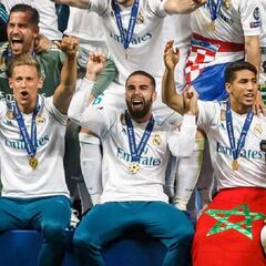 Achraf, guiño al Real Madrid en el día clave de la Bundesliga