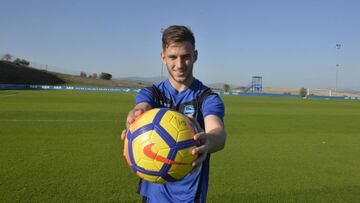 &Aacute;lvaro Medr&aacute;n, jugador del Alav&eacute;s.