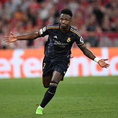 Vinicius reinó en un partido cumbre