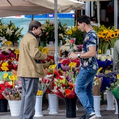 Feeling down? Researcher Julie H. Campbell, Ph.D. provides an easy way to boost your mood