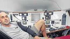 Knox-Johnson reta a los cinco océanos con 67 años de edad